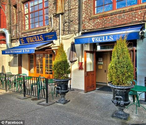 Kells Irish Restaurant & Pub - Photo